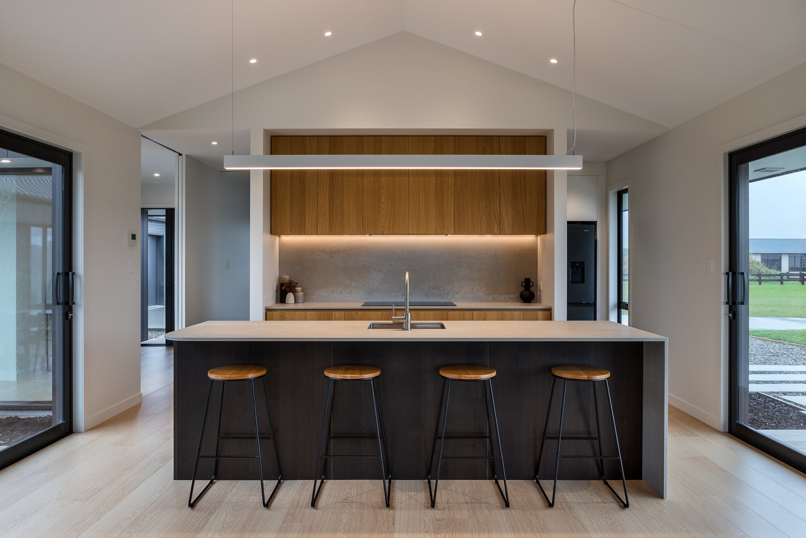 Shinnoki Milk Oak vs. Traditional Oak: Which is Right for Your Home?